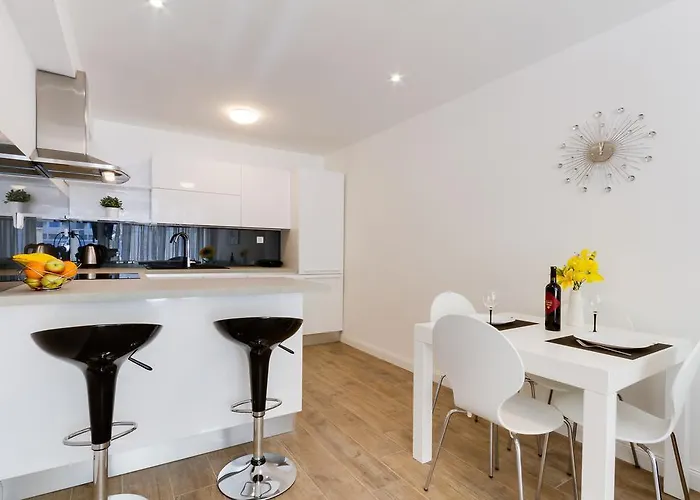 Modern Mediterranean Apartamento