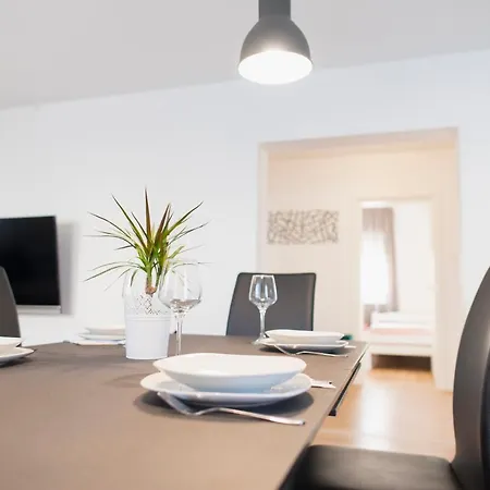 דירה Modern Mediterranean *
