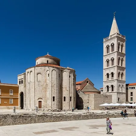 Modern Mediterranean