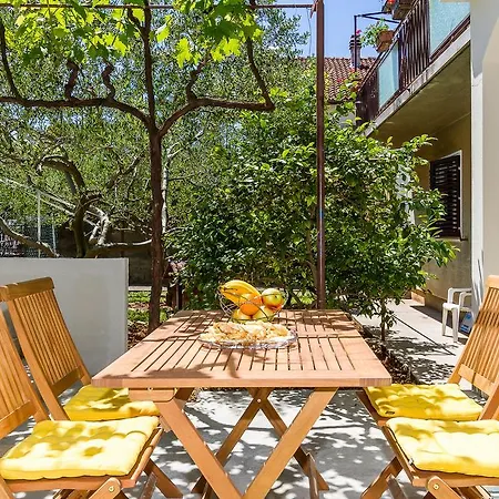 Modern Mediterranean