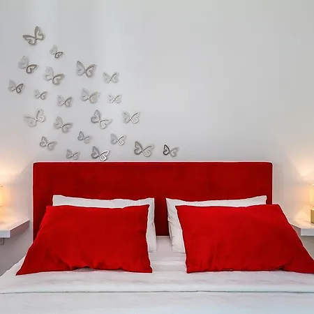 Modern Mediterranean Apartament *