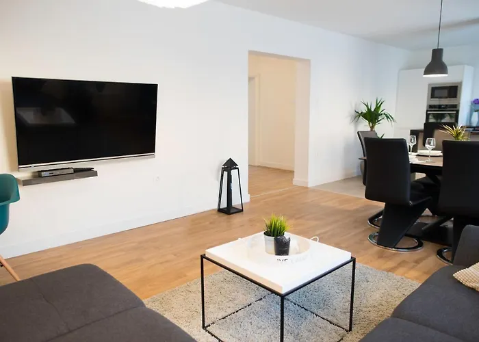 Modern Mediterranean