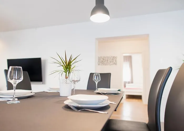 Lejlighed Modern Mediterranean *