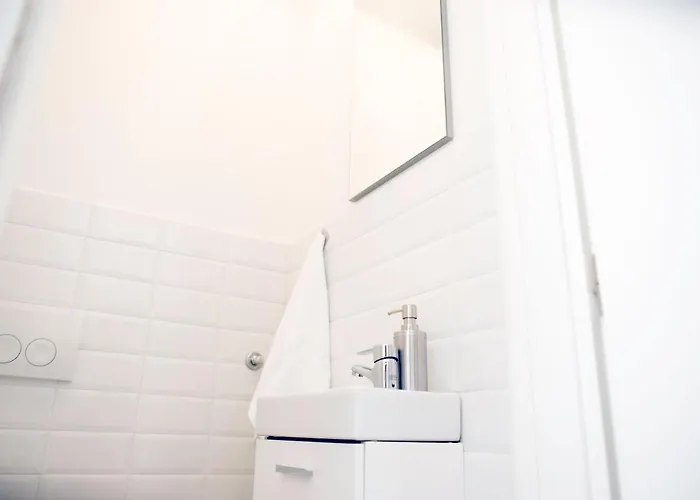 Modern Mediterranean Daire *