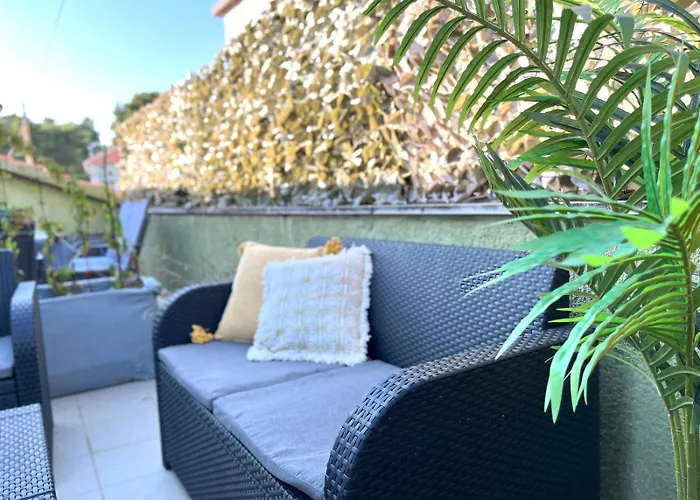 Modern Mediterranean