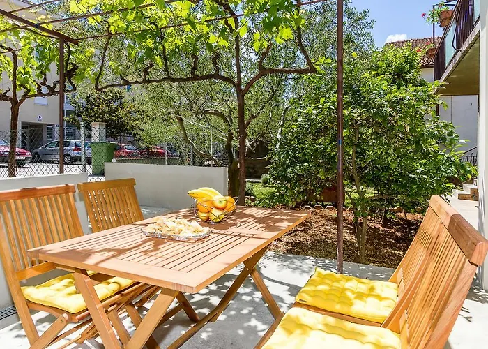 Daire Modern Mediterranean *