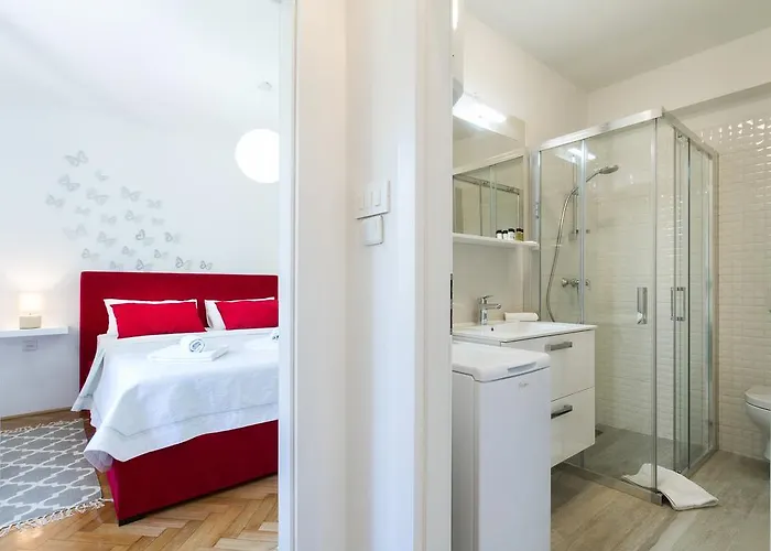 Lejlighed Modern Mediterranean *